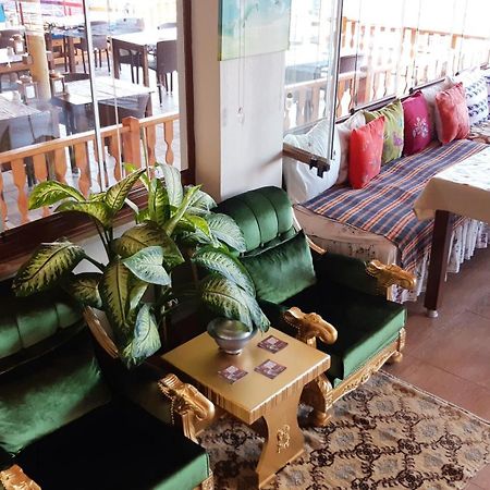 Assos Nazan Motel Restoran Beach Sokakagzi Luaran gambar