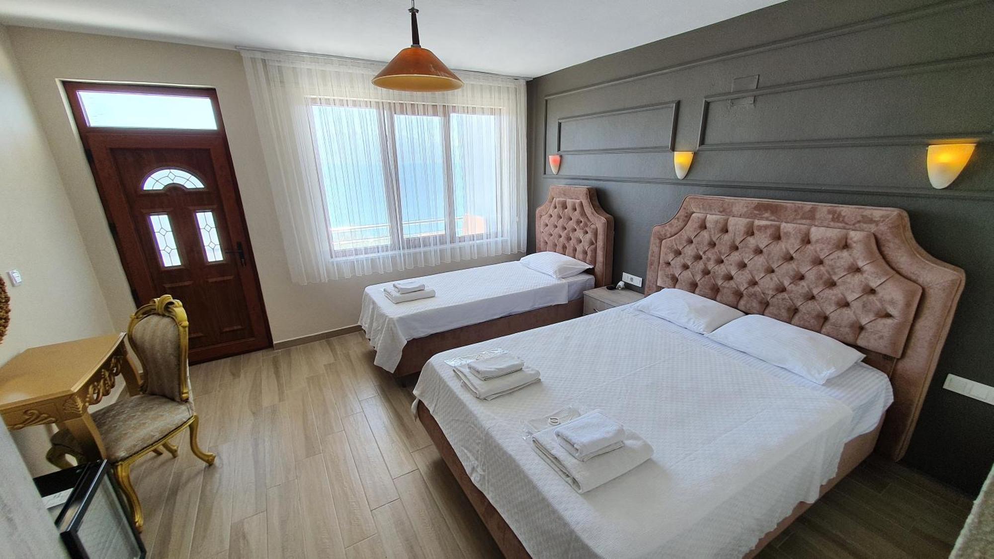 Assos Nazan Motel Restoran Beach Sokakagzi Bilik gambar