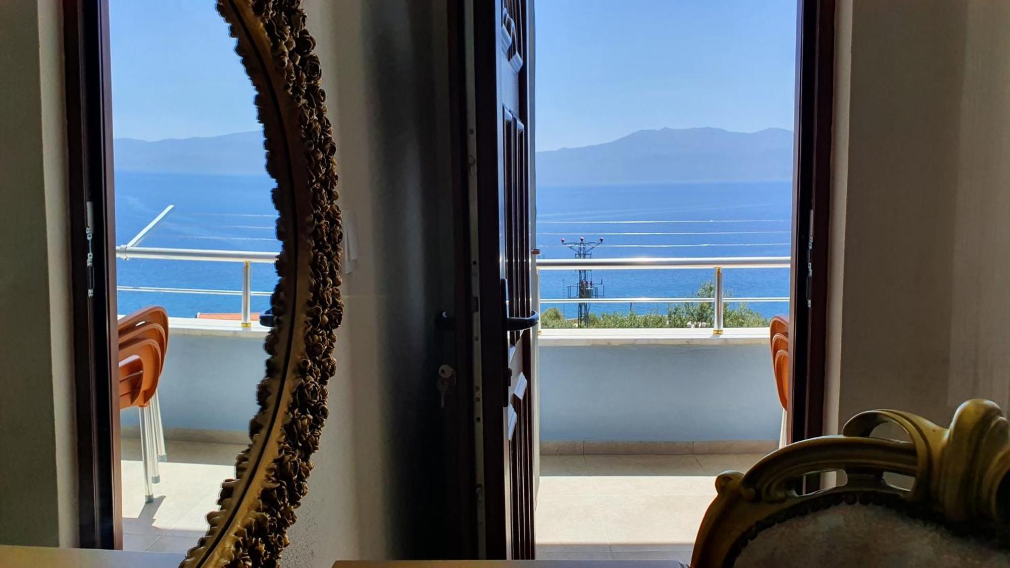 Assos Nazan Motel Restoran Beach Sokakagzi Bilik gambar
