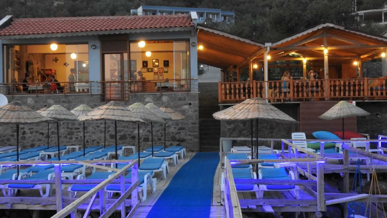 Assos Nazan Motel Restoran Beach Sokakagzi Luaran gambar
